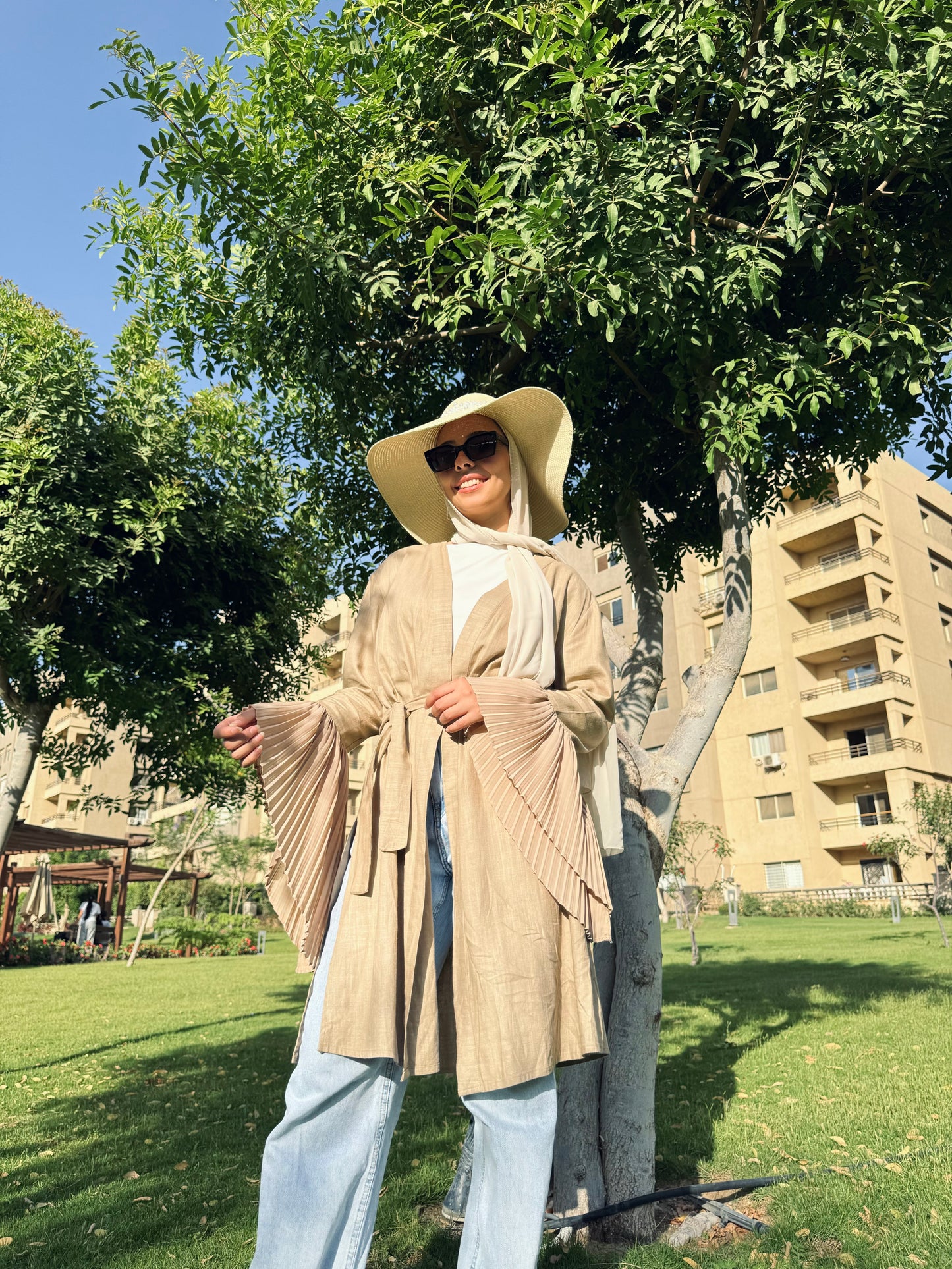 Pleated beige kimono